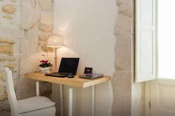 Apartament Dimora Optuya Syrakuzy